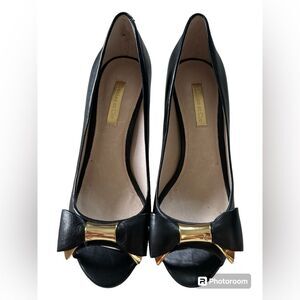 Louise et Cie Black and Gold Peep-Toe Heels with Bow, Size, NWOB, size 6.5